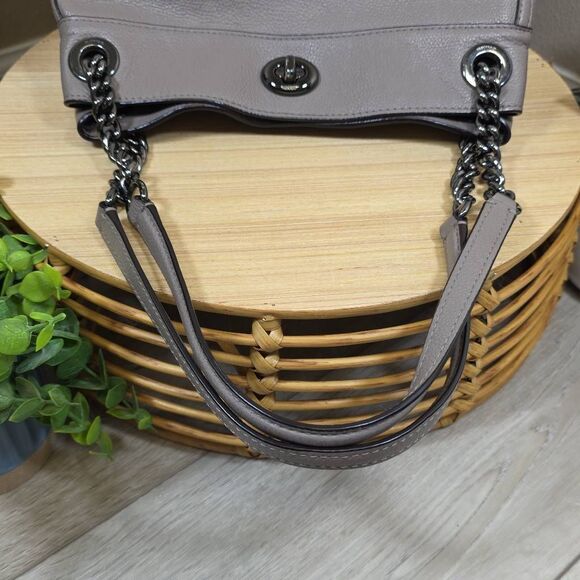 Coach Turn-Lock Edie Shoulder Bag and Wallet - Picture 10 of 16